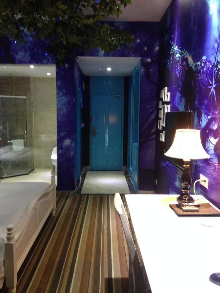 Huayu South City Hotel Wenjiang Esterno foto