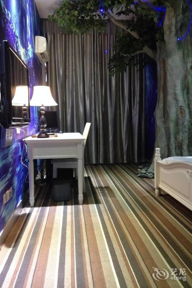 Huayu South City Hotel Wenjiang Esterno foto